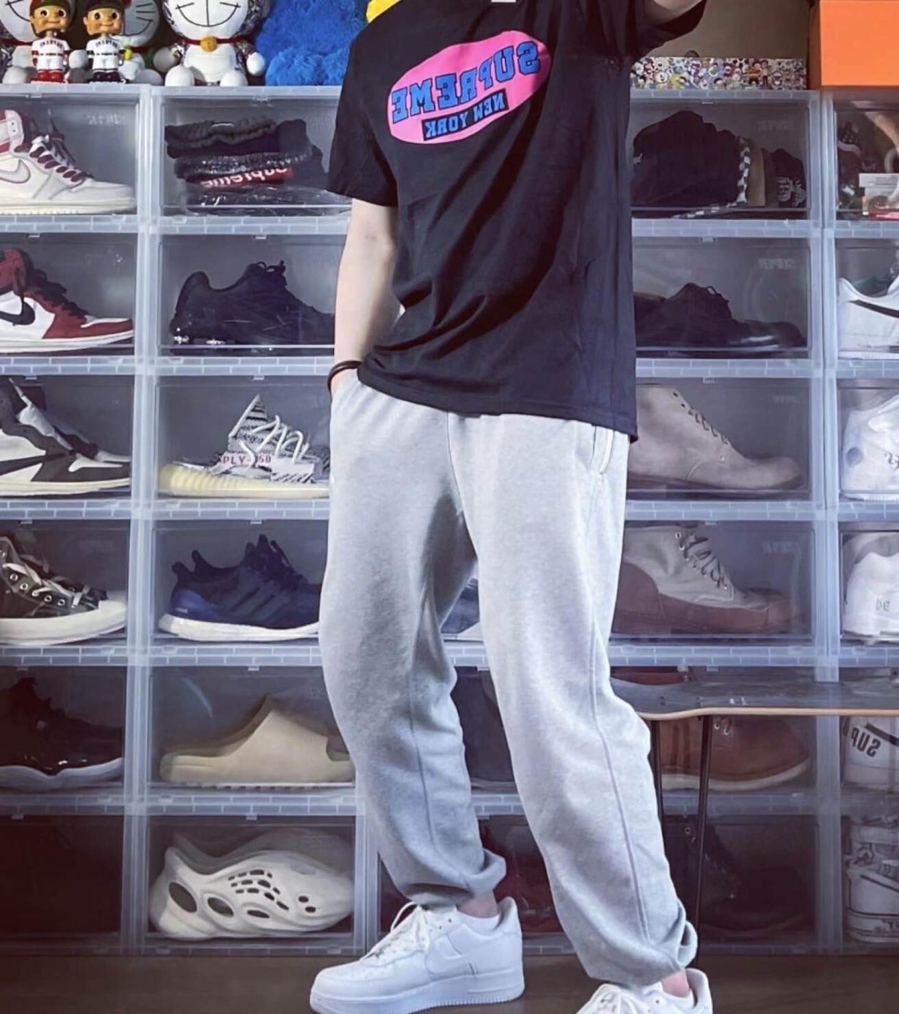 短袖, T恤 - C3 S022 Sureme 23SS New York Tee 橢圓字母印花短袖T恤 顏色黑色 白色