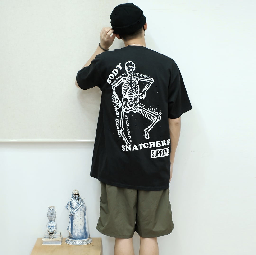 短袖, T恤 - C3 S052 Sureme 23SS BODY SNATCHERS TEE 後背大骷髏標語 短袖 T恤