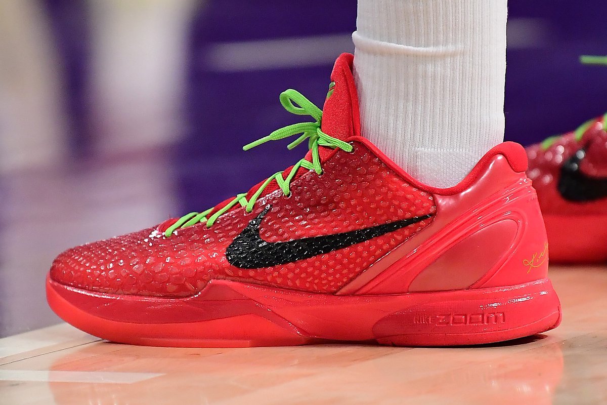 Nike Kobe 6 Protro “Reverse Grinch”, FV4921-600 - 熱門發售：Nike Kobe 6 Protro「逆轉格林奇」12月16日上市