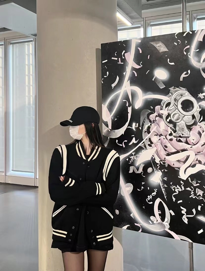 短褲, 棒球服, 夾克 - WY6018# 高版本 上身效果圖 𝐒𝐚𝐢𝐧𝐭 𝐋𝐚𝐮𝐫𝐞𝐧𝐭 𝐏𝐚𝐫𝐢𝐬 SL 聖羅蘭經典拼皮黑白棒球