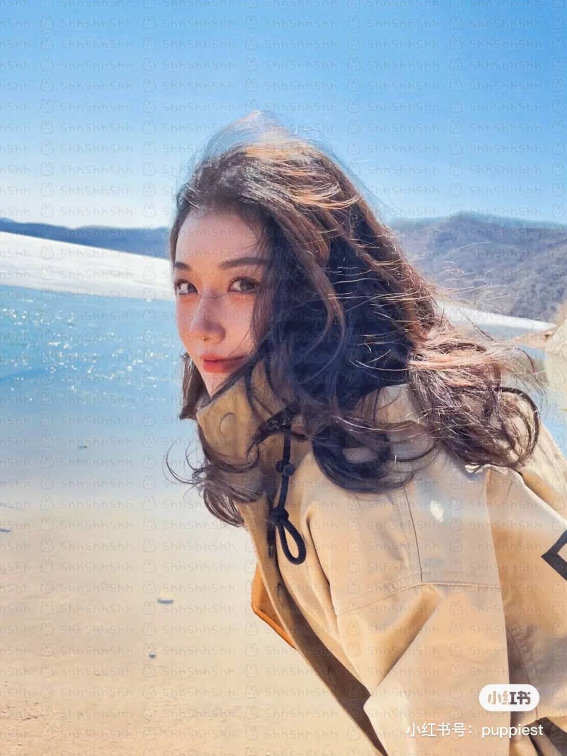 襯衫, 短褲, 短袖, 夾克, T恤, Burberry - WY6108# 𝐁𝐚𝐥𝐞𝐧𝐜𝐢𝐚𝐠𝐚 巴黎世家 BLCG 23ss 後幅大標語防風防水連帽沖鋒衣夾克 （獨
