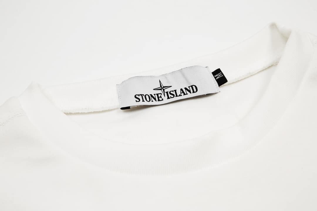 防曬衣, 長袖, 衛衣, 短褲, 棒球服, 夾克 - QU #D09 #STONE ISLAND 石頭島官網同步圓領長袖袖章衛衣 外單訂貨 面料 輔