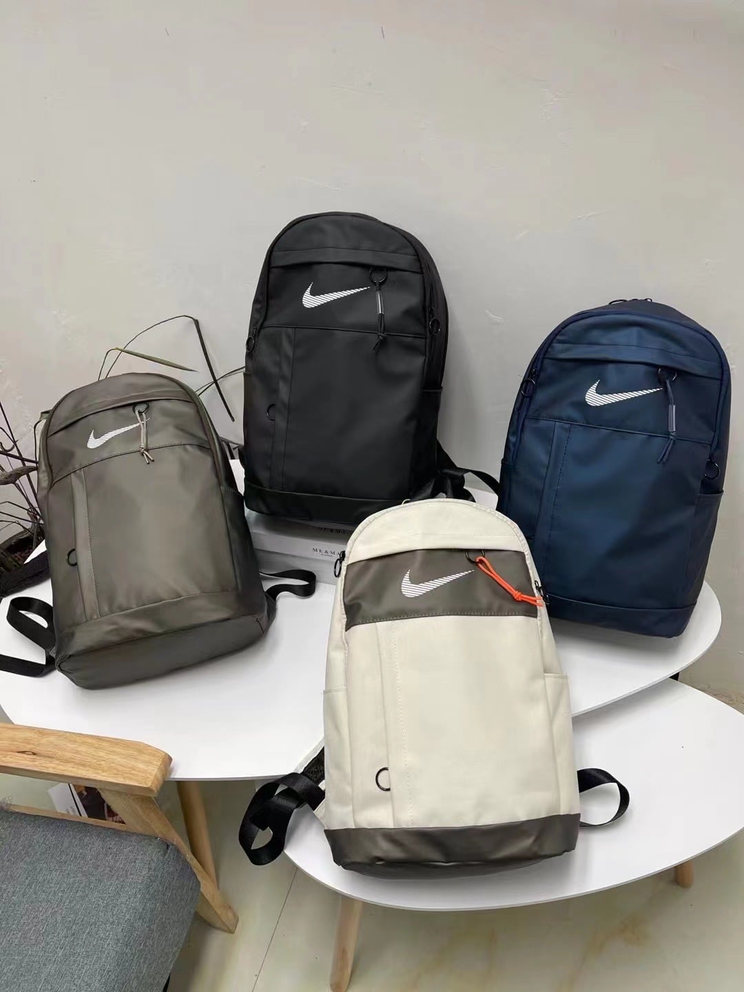 - DU#668 NIKE耐克 時尚潮流男女休閒雙肩包學院風高中大學生書包戶外運動大容量背包電腦包 顏色黑色