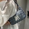 長褲, 長袖, 襯衫, 衛衣, Burberry - 款號OK#3029 王一博同款冰藍色NIKE耐克高版本大容量胸包斜挎包大腰包 高質量 區別低版本! !支持