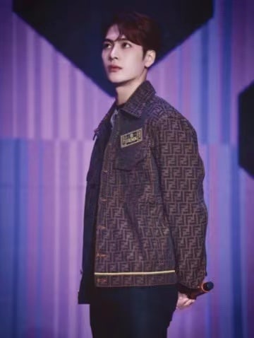 短袖, 棒球服, 夾克 - WY6173# Fendi 芬迪 FF 牛仔提花滿印 立體圖案復古牛仔外套 「王嘉爾同款」 #芬迪設計的真