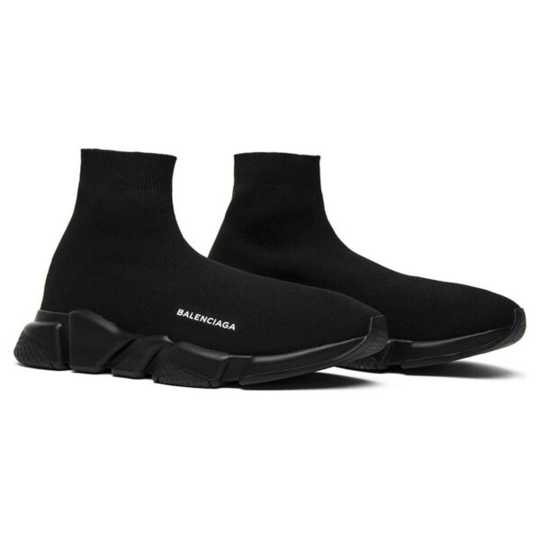 Balenciaga Speed Trainer “Triple Black” 485625 W05G0 1000
