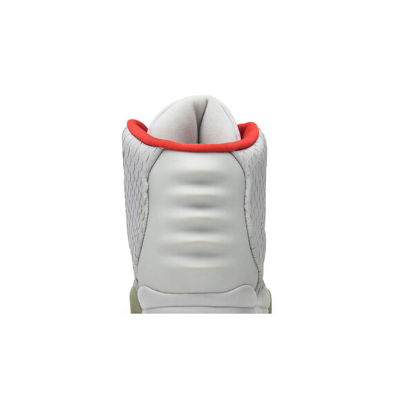 NIKE AIR YEEZY 2 NRG “Pure Platinum” 508214 010