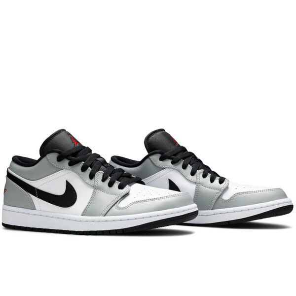 Air Jordan 1 LOW “LIGHT SMOKE GREY” 553558 030