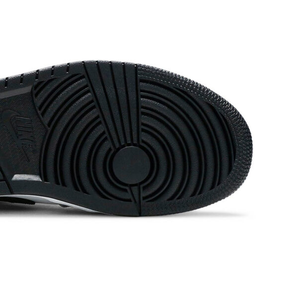 Air Jordan 1 LOW “LIGHT SMOKE GREY” 553558 030