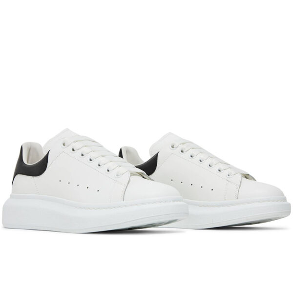 Alexander McQueen Oversized Sneaker “White Black” 553680 WHGP5 9061