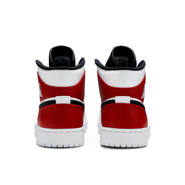 Air Jordan 1 MID “CHICAGO” 554724 116