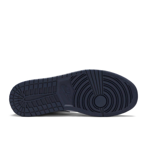 Air Jordan 1 MID “SANDED PURPLE” 554724 445