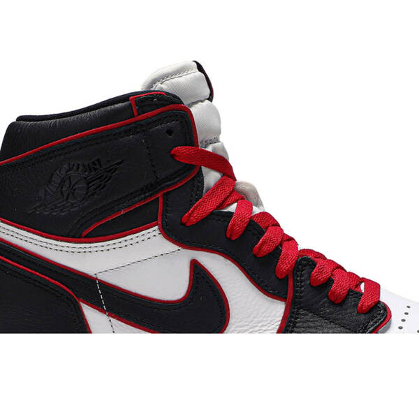 Air Jordan 1 RETRO HIGH OG “BLOODLINE” 555088 062