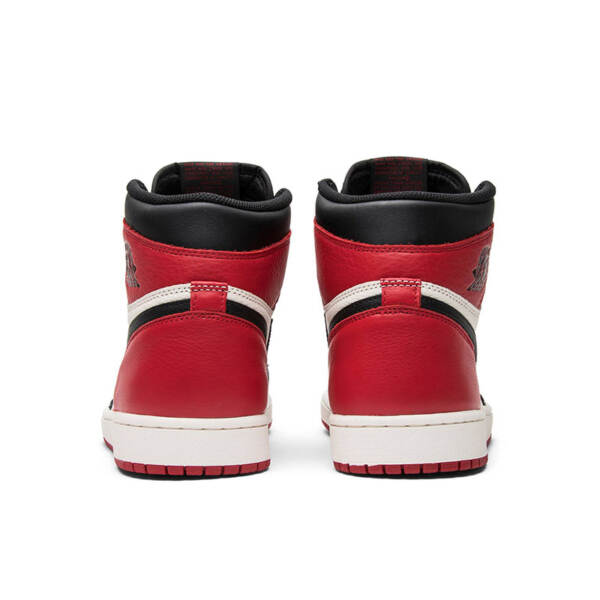 Air Jordan 1 RETRO HIGH OG “BRED TOE” 555088 610