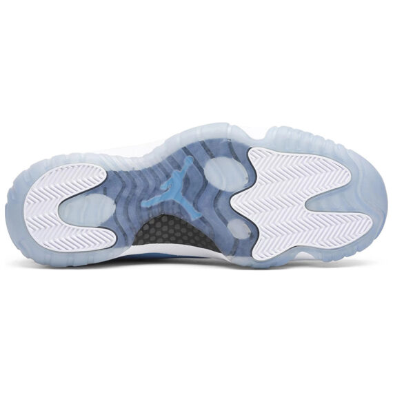 Air Jordan 11 Retro “Pantone” 689479-405