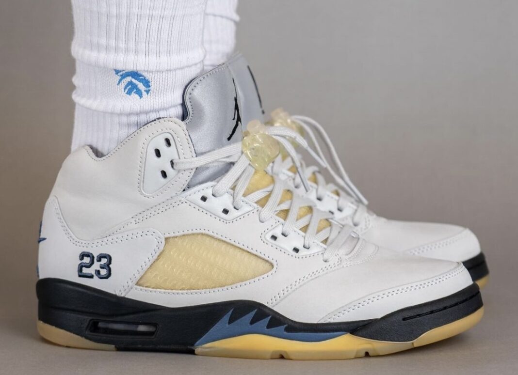 Air Jordan 5, A Ma Maniere - A Ma Maniere x Air Jordan 5「星塵灰」將於11月22日發售