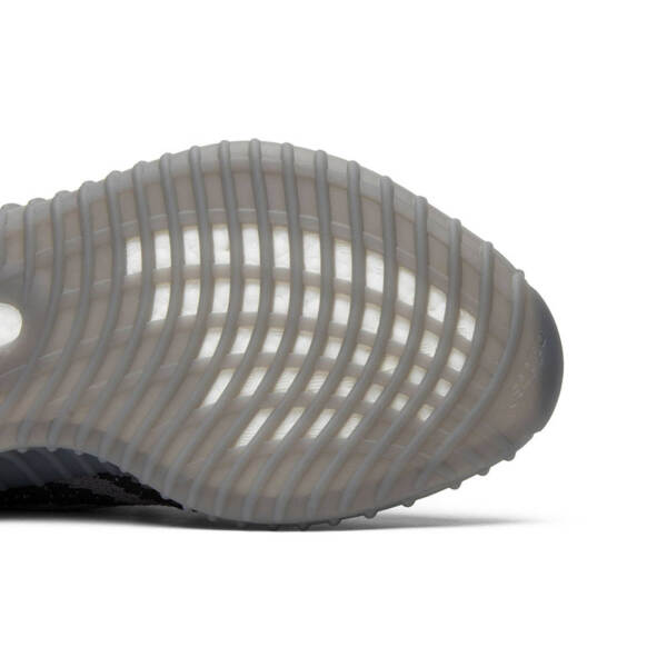 YEEZY BOOST 350 V2 “BELUGA 2.0” AH2203