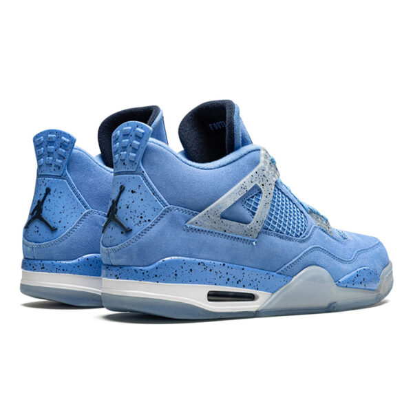 Air Jordan 4 Retro “UNC” PE AJ4-904284