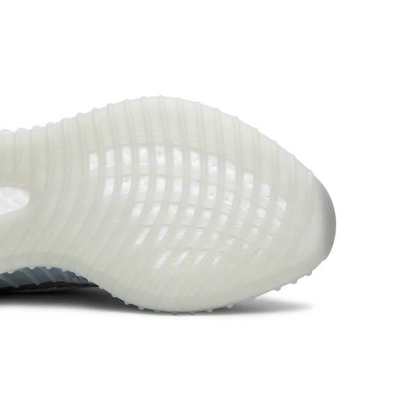 YEEZY BOOST 350 V2 “BLUE TINT” B37571