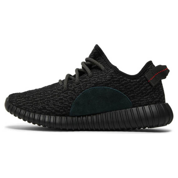 YEEZY BOOST 350 “PIRATE BLACK” 2022 BB5350