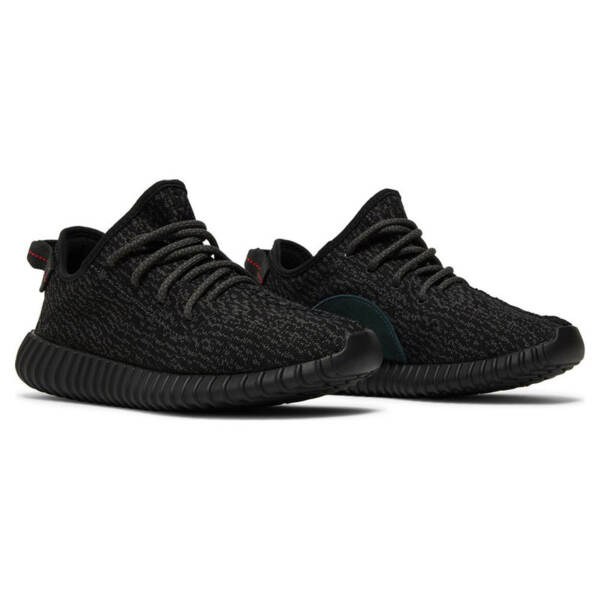 YEEZY BOOST 350 “PIRATE BLACK” 2022 BB5350