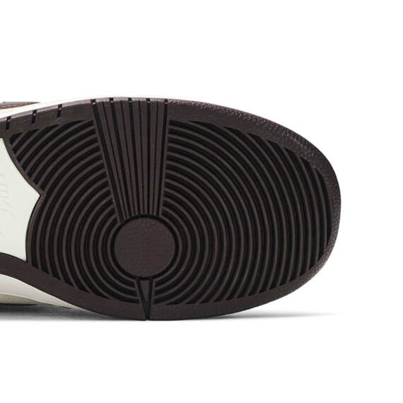 DUNK LOW PRO SB “DESERT SAND MAHOGANY” BQ6817 004