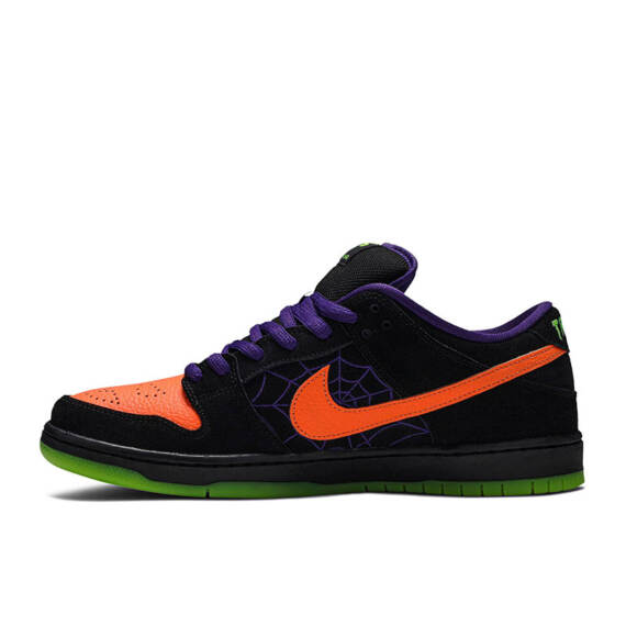 DUNK LOW SB “NIGHT OF MISCHIEF” BQ6817 006