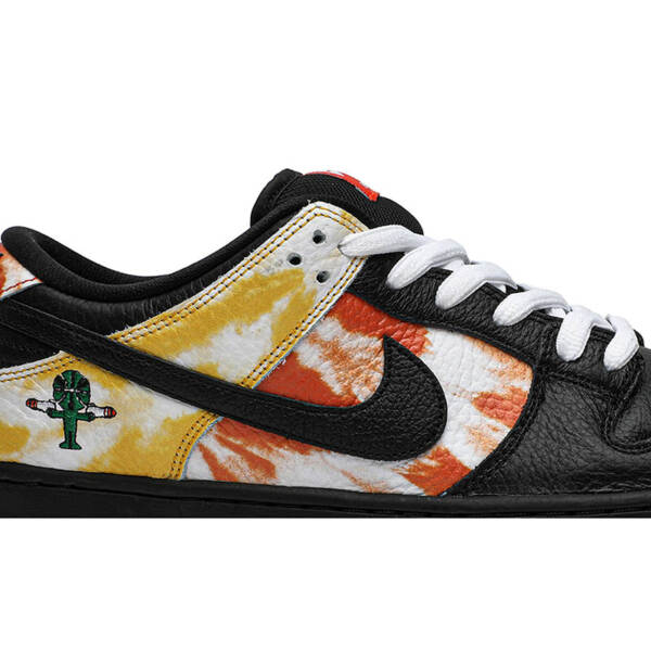 DUNK LOW SB “J-PACK SHADOW” BQ6832 001