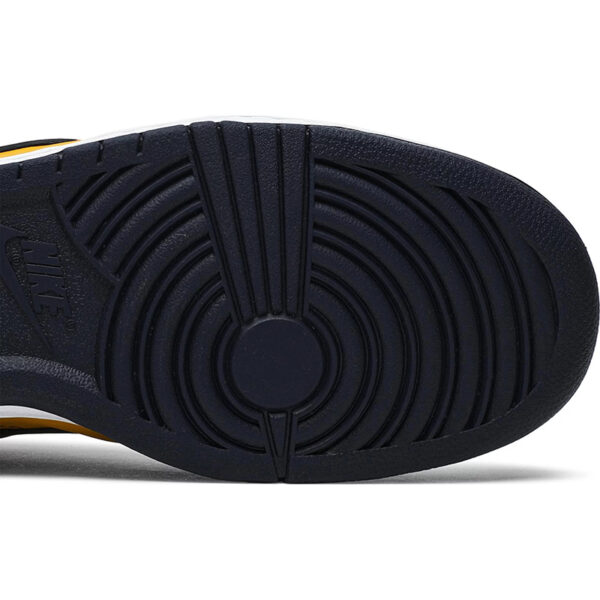 Off-White x Dunk Low “University Gold” CT0856-700