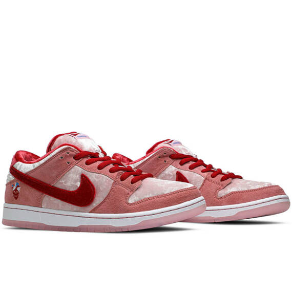 STRANGELOVE X DUNK LOW SB “VALENTINE”S DAY” CT2552 800