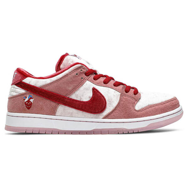 STRANGELOVE X DUNK LOW SB “VALENTINE”S DAY” CT2552 800