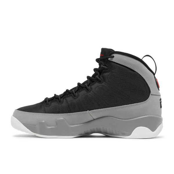 Air Jordan 9 RETRO “PARTICLE GREY” CT8019 060