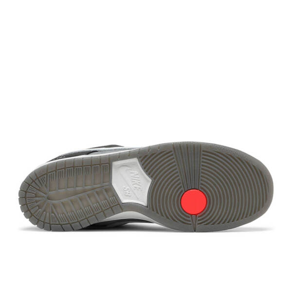 DUNK LOW SB “CAMCORDER” CV1659 001