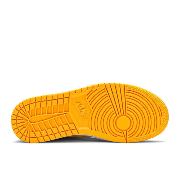 Air Jordan 1 MID SE “WHITE LASER ORANGE” CV5276 107