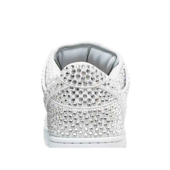 CACTUS PLANT FLEA MARKET X SWAROVSKI X DUNK LOW “PURE PLATINUM” CZ2670 001