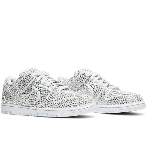 CACTUS PLANT FLEA MARKET X SWAROVSKI X DUNK LOW “PURE PLATINUM” CZ2670 001