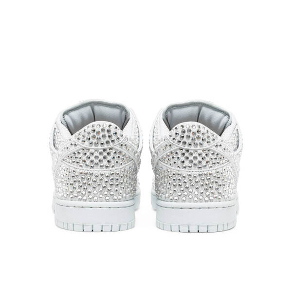 CACTUS PLANT FLEA MARKET X SWAROVSKI X DUNK LOW “PURE PLATINUM” CZ2670 001