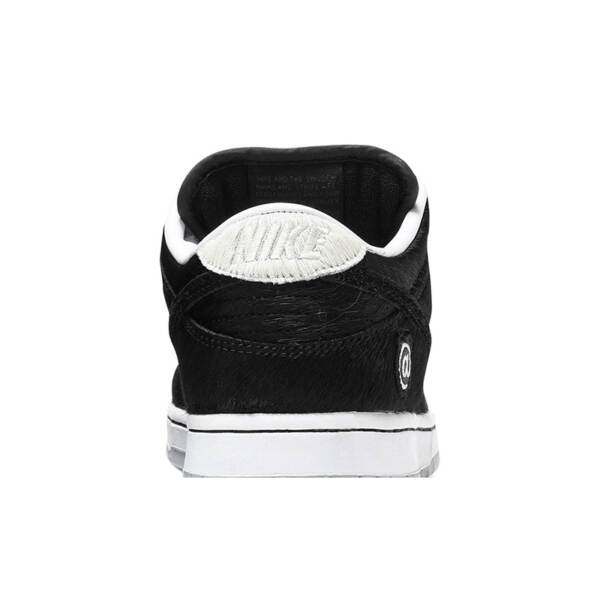 MEDICOM TOY X NIKE SB DUNK LOW OG QS CZ5127 001
