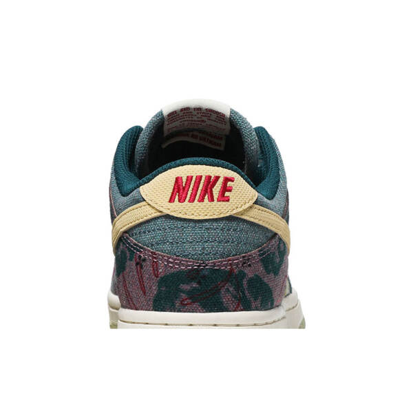 DUNK LOW “COMMUNITY GARDEN” CZ9747 900