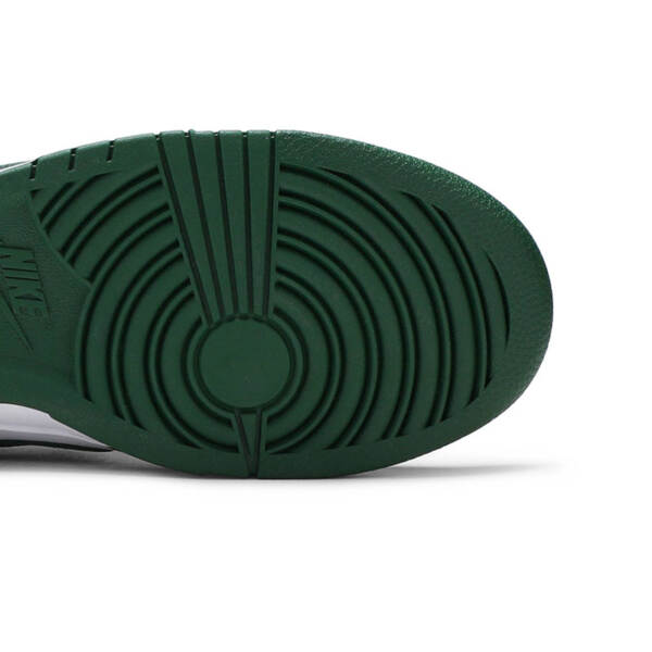DUNK LOW “MICHIGAN STATE” DD1391 101