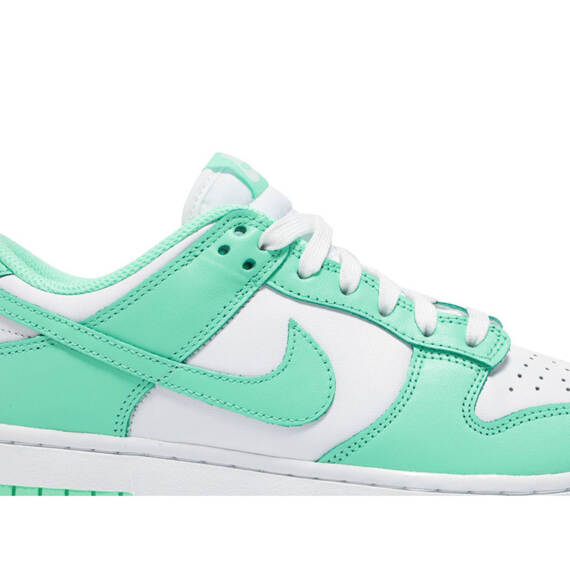 DUNK LOW “GREEN GLOW” DD1503 105