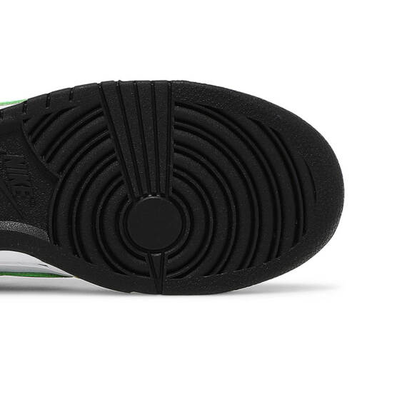 DUNK LOW “GREEN STRIKE” DD1503 106