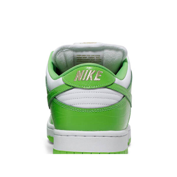 SUPREME X DUNK LOW OG SB QS “MEAN GREEN” DH3228 101