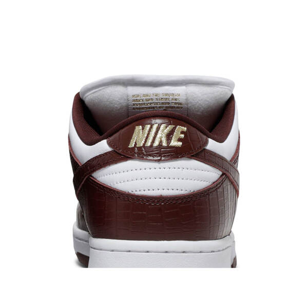 SUPREME X DUNK LOW OG SB QS “BARKROOT BROWN” DH3228 103