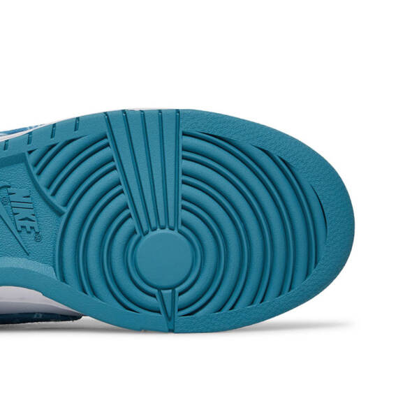 DUNK LOW “BLUE PAISLEY” DH4401 101