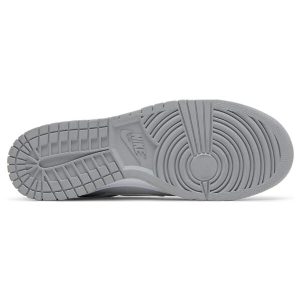 DUNK LOW “PURE PLATINUM WOLF GREY” DJ6188 001