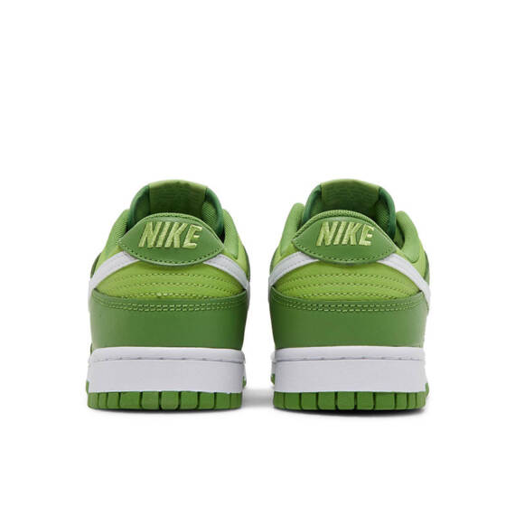 Dunk Low “Chlorophyll” DJ6188 300