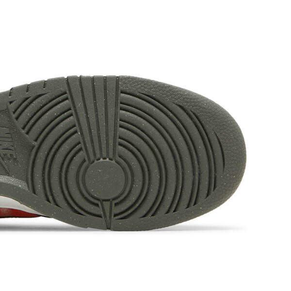 Dunk Low “Graffiti Pack – Black Red” DM0108 001