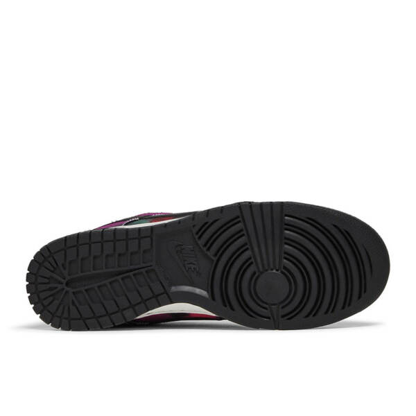 Dunk Low Premium “Graffiti” DM0108 002