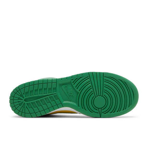 Supreme x Dunk High SB “By Any Means – Brazil” DN3741 700